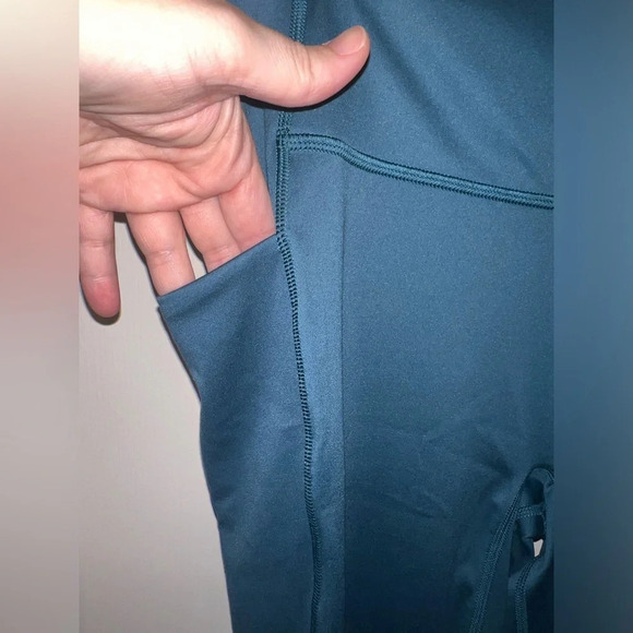 All in Motion athletic leggings size xxl - Picture 2 of 6